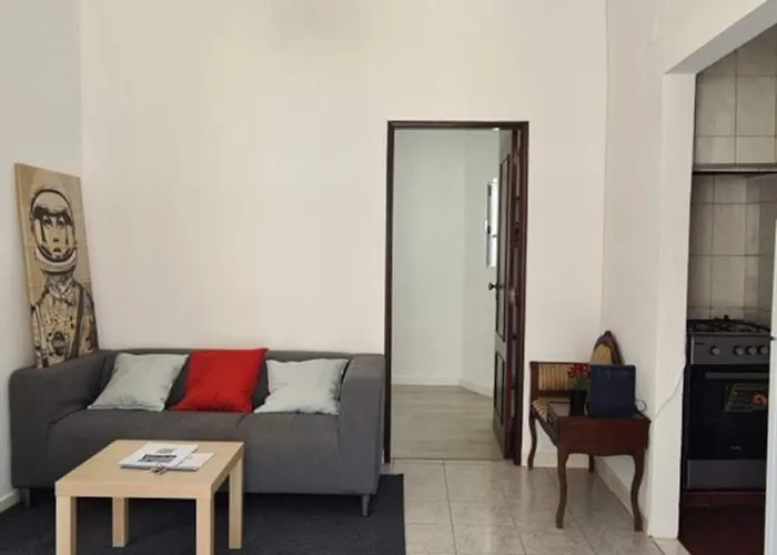 2 Bedroom For 4 People With Free Public Parking Appartamento *