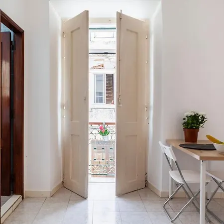 Apartamento 2 Bedroom For 4 People With Free Public Parking