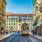 2 Bedroom For 4 People With Free Public Parking Apartamento Lisboa
