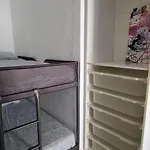 2 Bedroom For 4 People With Free Public Parking Apartamento